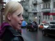 Развели на секс на улице русская