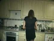 Видео муж отдает жену неграм